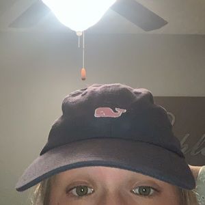 vineyard vines hat